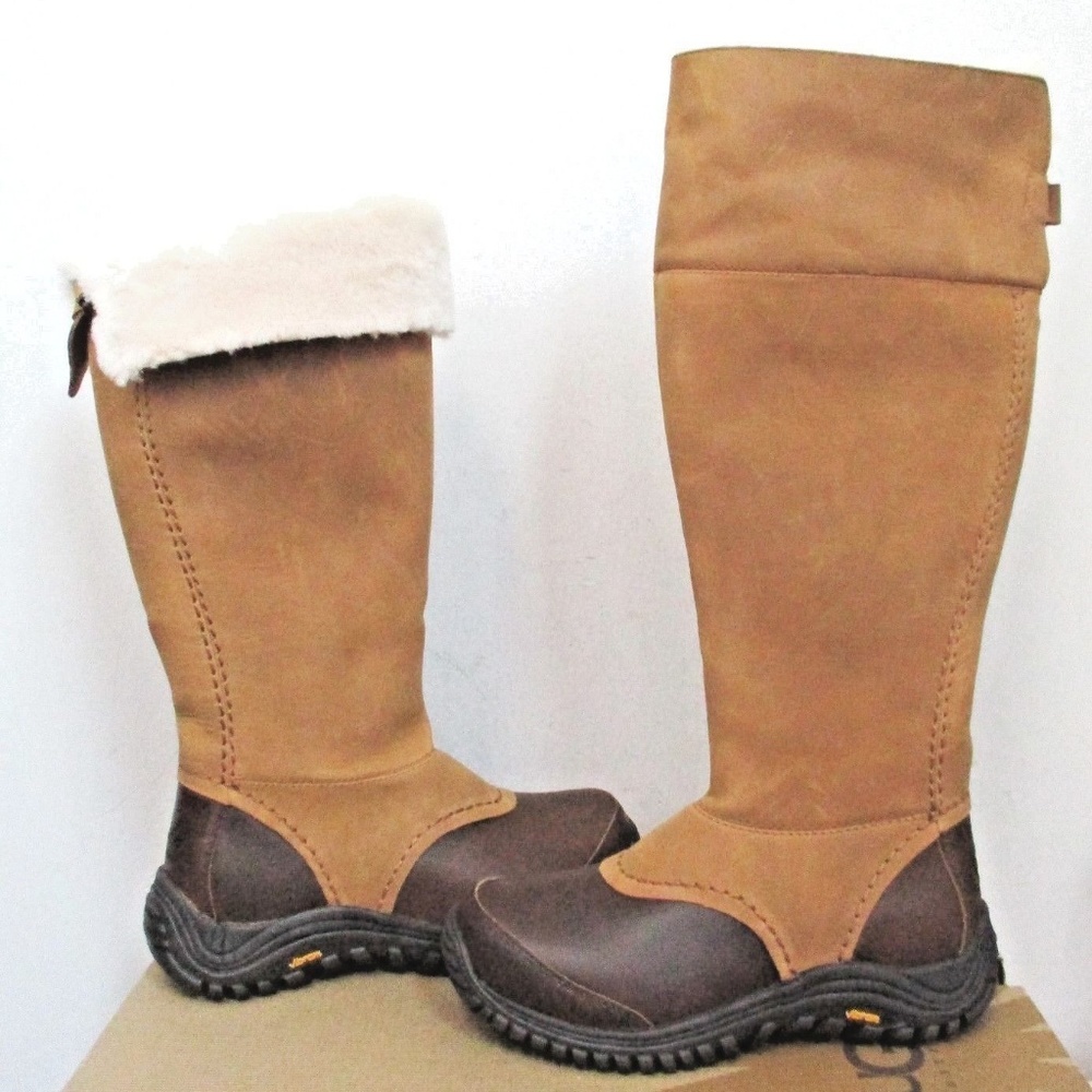 New UGG Miko Waterproof Leather Boots - Picture 2 of 10